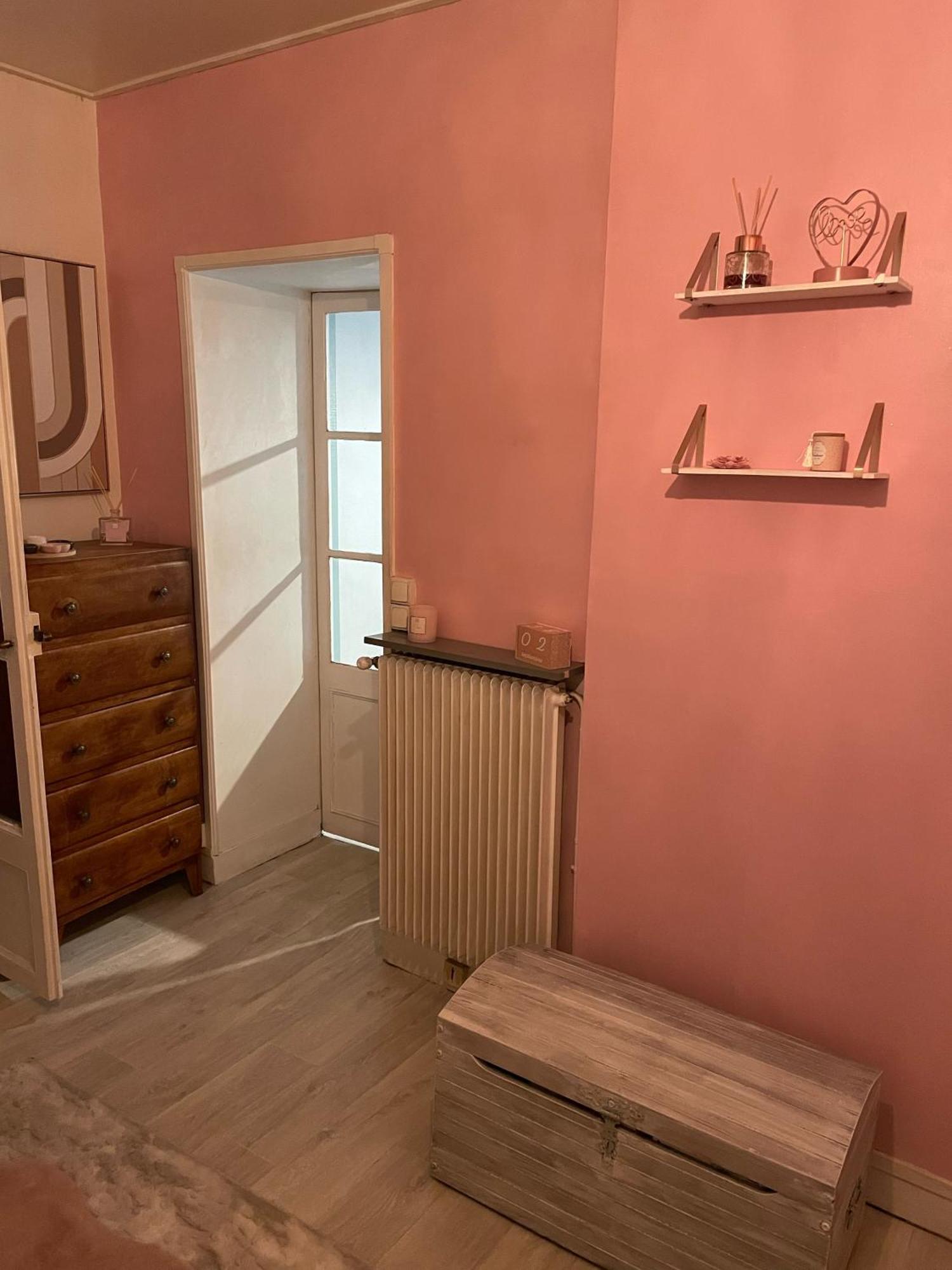 Au Bas De Montmartre ! Apartment ปารีส ภายนอก รูปภาพ